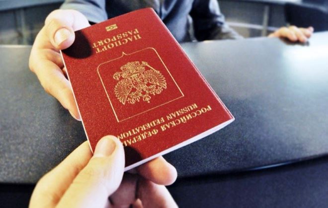 паспорт с готовой визой