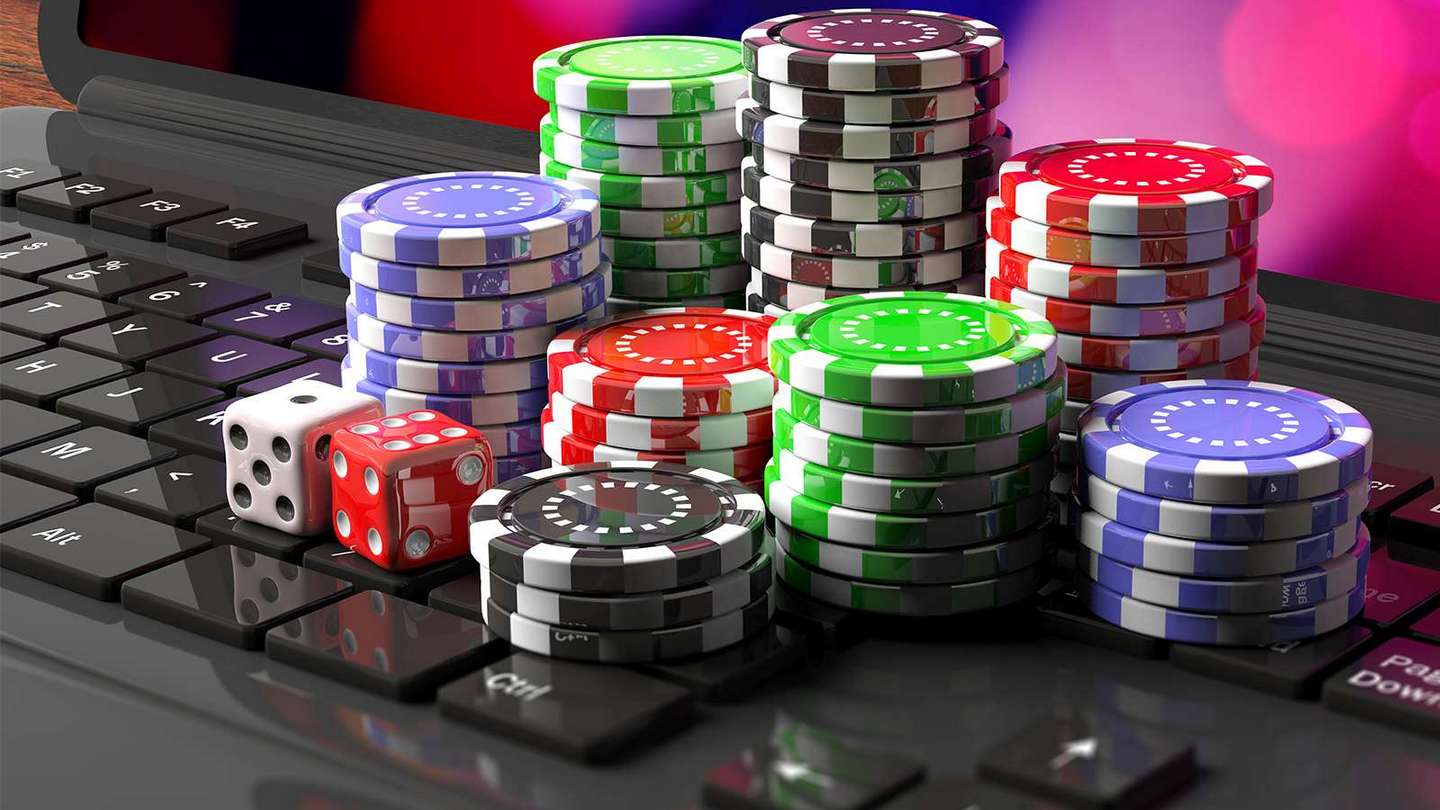 Бонусы и акции: Описания и условия бонусов, доступных в казино Эльдорадо, такие как бонусы на первый депозит, бесплатные спины и лотереи.