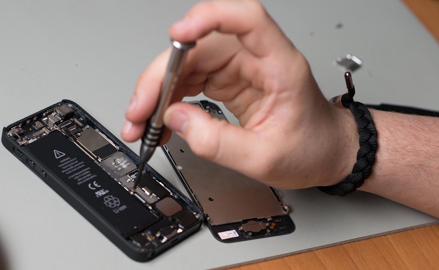 Ремонт iPhone: как сохранить свой драгоценный аппарат в рабочем состоянии